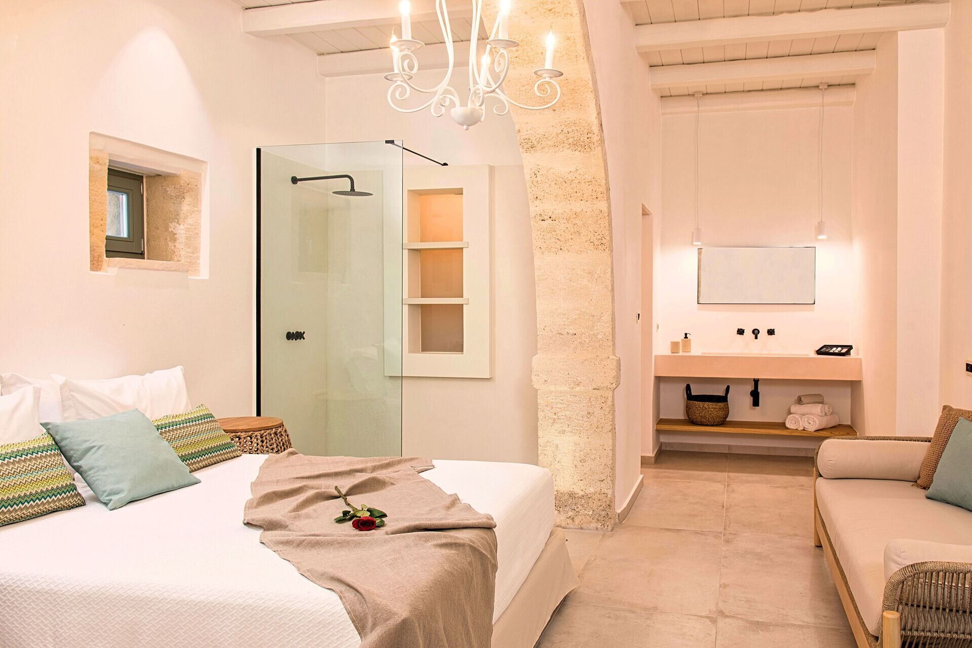 3 室のベッドルーム、WiFi