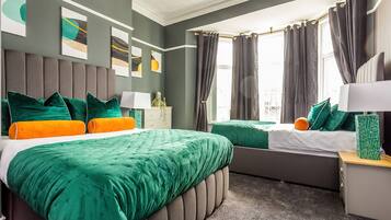 1 bedroom, free WiFi, bed sheets