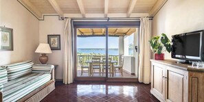 Living area - Holiday flat with sea view (Stintino)