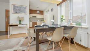 Dining - Sunny Family Apartment Close to Sopot Attractions | Balcony (Sopot)