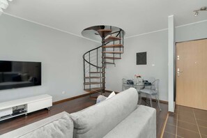 TV, offices
