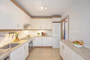 Fridge, microwave, oven, dishwasher
