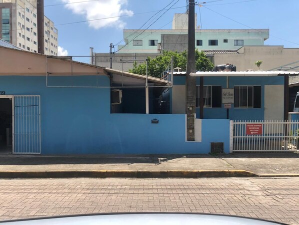 Front of property - Suíte Barros (Navegantes)