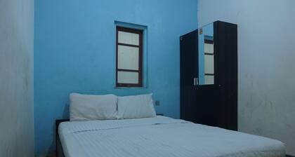 OYO 93654 Gr Kost Kaladan