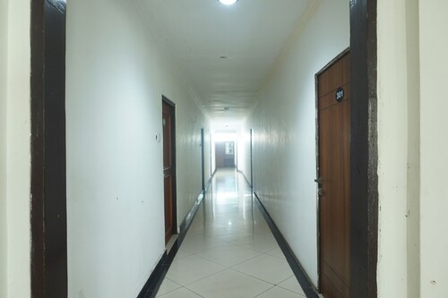 Hotel O Gr Kost Kaladan