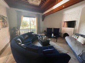 Deluxe Apartment | Living area - Au Temps Des Fleurs (Marrakech)