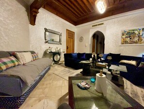Deluxe Apartment | Living area - Au Temps Des Fleurs (Marrakech)