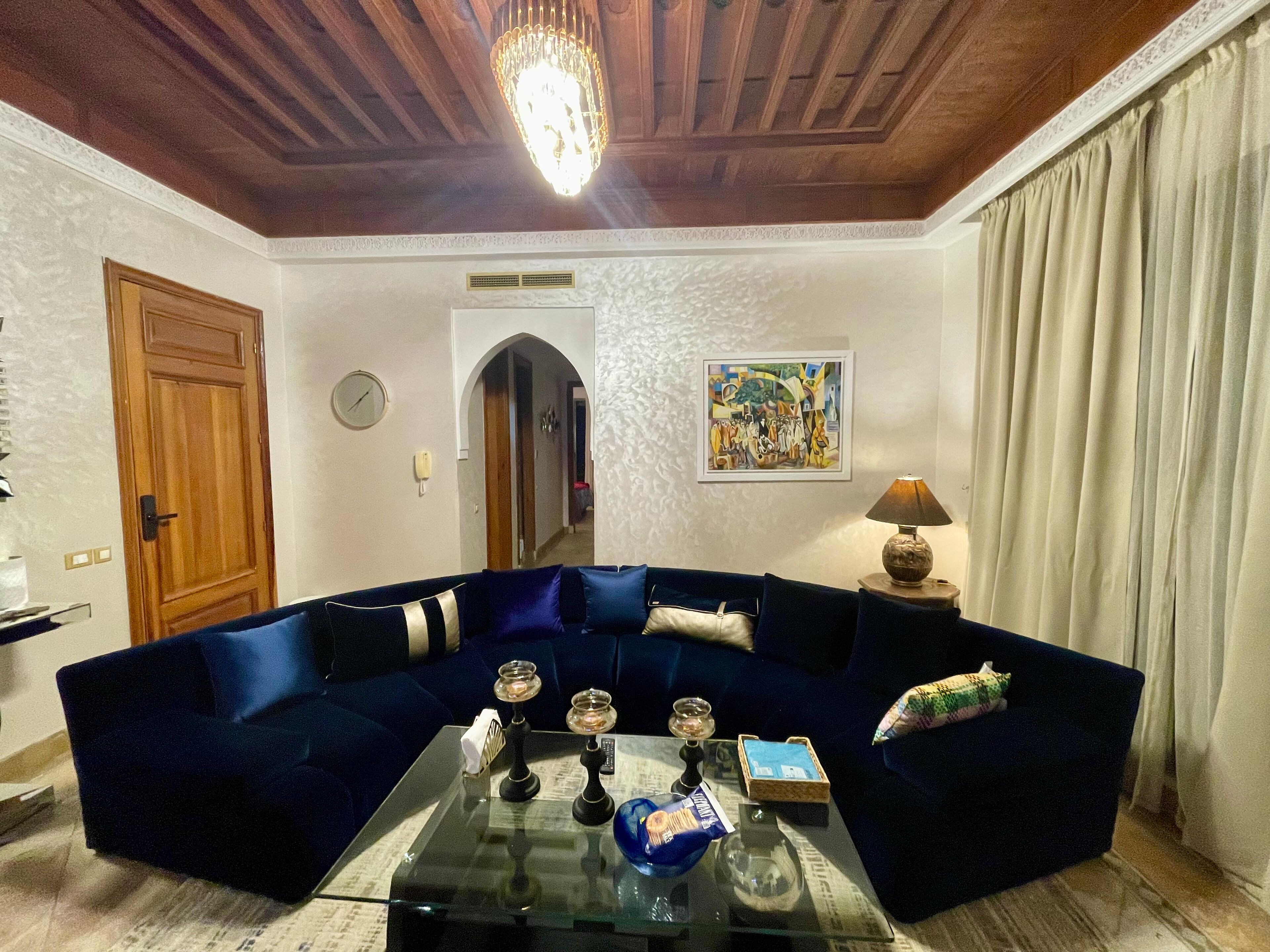 Deluxe Apartment | Living area