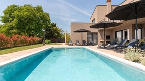 Pool - Villa Perlin by Villas Guide (Porec)