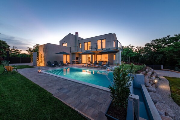 Pool - Villa Perlin by Villas Guide (Porec)