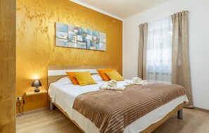 3 camere, ferro/asse da stiro, Wi-Fi gratuito, lenzuola