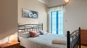 3 habitaciones, tabla de planchar con plancha y wifi gratis