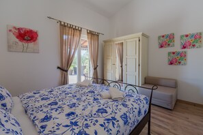 3 sovrum, strykjärn/strykbräda, gratis wi-fi och sängkläder