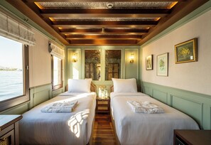 Hytte – deluxe, 1 soverom | 1 soverom, dundyner, memory foam-senger og minibar (inkludert)