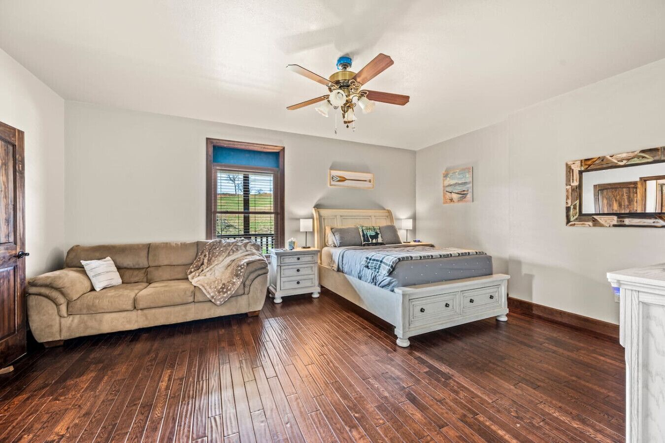 2 Schlafzimmer, Schreibtisch, kostenloses WLAN, Bettwäsche