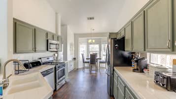 Rumah (3 Bedrooms) | Interior