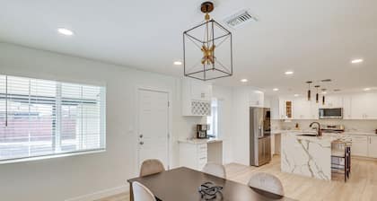 3 Mi to Old Town: Home w/ Game Room in Scottsdale!