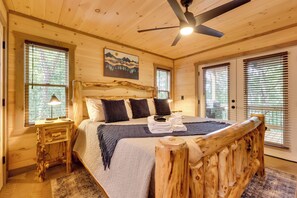 House (3 Bedrooms) | Interior - Cabin w/ Hot Tub & Sauna: 5 Mi to Dtwn Blue Ridge! (Blue Ridge)