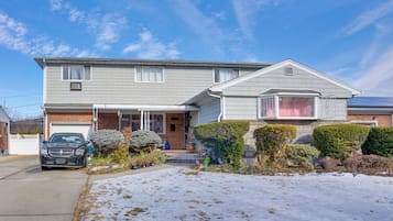 Apartment (0 Bedroom) | Interior