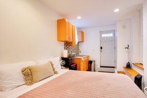อพาร์ทเมนท์ (0 Bedroom) | ภายใน