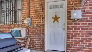 Apartment (0 Bedroom) | Interior