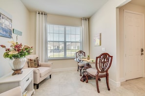 Casa (2 Bedrooms) | Interior