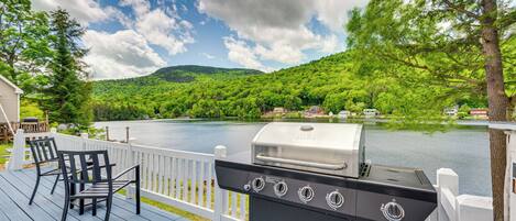 Cottage (3 Bedrooms) | Front of property