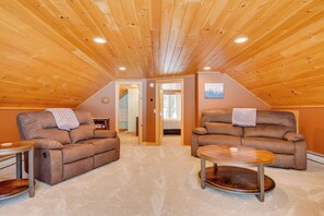 Cottage (3 Bedrooms) | Interior