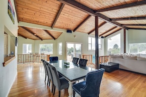 Casa (2 Bedrooms) | Interior