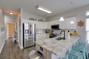 Apartment (3 Bedrooms) | Private kitchen | Coffee/tea maker, cookware/dishes/utensils, paper towels - Carolina Beach Home w/ Balconies, Walk to Beach! (Carolina Beach)