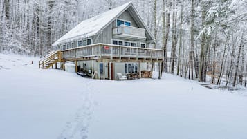 House (3 Bedrooms) | Front of property