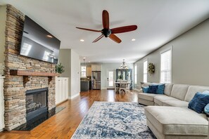 House (4 Bedrooms) | Front of property - Spacious Home w/ Fireplace - Near Pinehurst Golf! (Pinehurst)