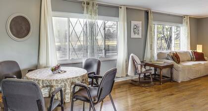 Pet-friendly Union Home ~ 19 Mi to Cincinnati!