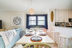 Apartment (2 Bedrooms) | Interior - Kill Devil Hills Condo w/ Beach Access On-site! (Kill Devil Hills)