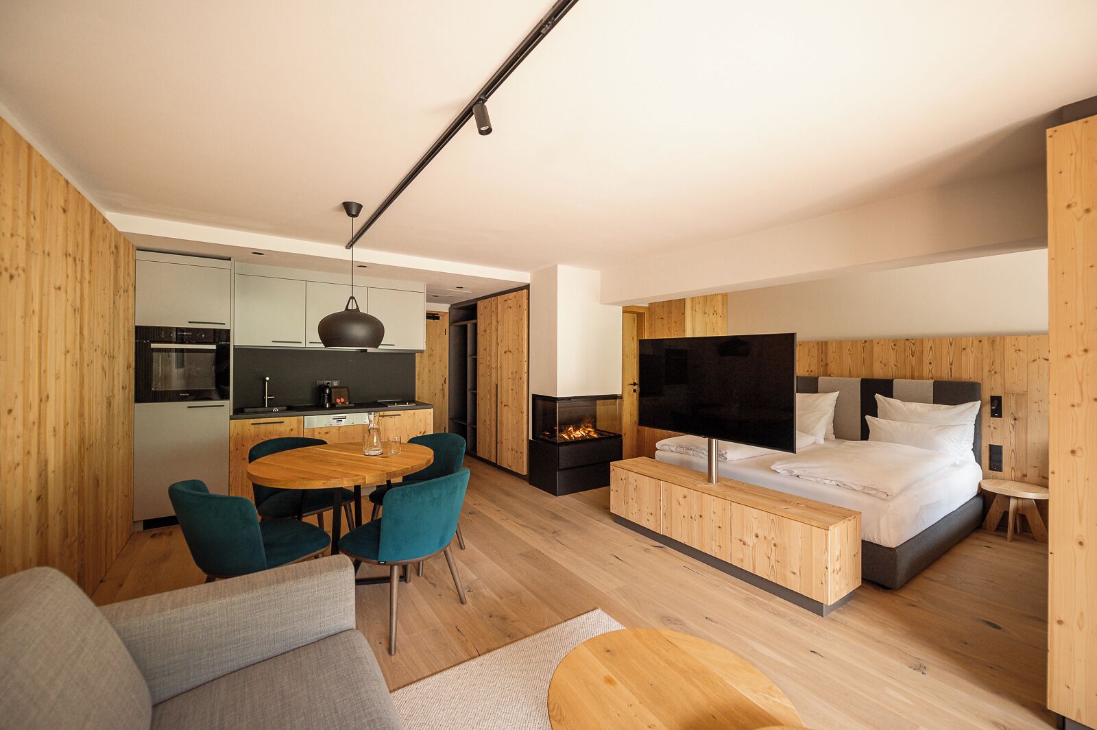 Superior studio, 1 queensize bed met slaapbank | Hypoallergeen beddengoed, een kluis op de kamer, een laptopwerkplek