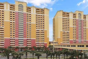 Condo, 1 Bedroom | Exterior