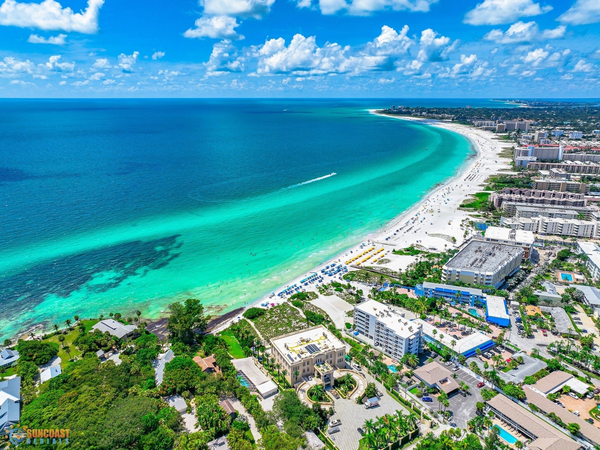 House, 4 Bedrooms | Beach