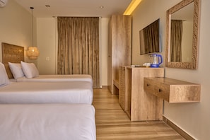 Habitación triple Confort | 1 dormitorio y ropa de cama de alta calidad