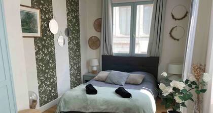 Jolie Maison en Plein Cœur Dhonfleur