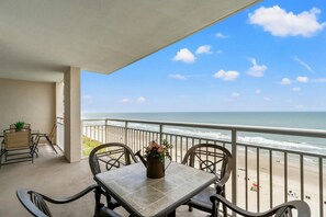 Outdoor dining - Oceanfront Crescent Beach 2K 2T (North Myrtle Beach)