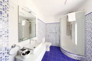 Shower, towels - Villa Amarena (Zadar)