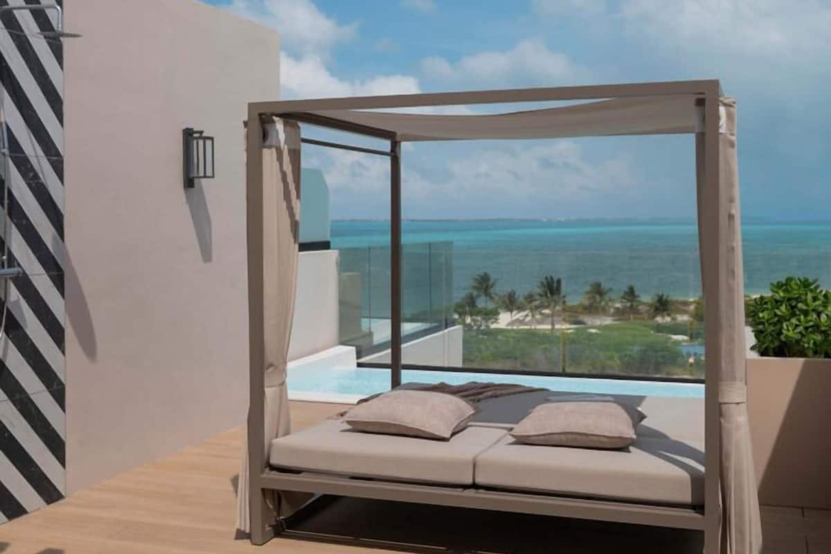 Excellence Club Two-Story Rooftop Terrace Suite W/ Private Pool Partial Ocean View | Beach/ocean view