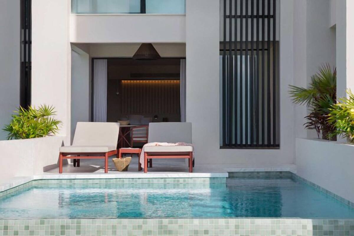 Excellence Club Junior Suite With Private Pool | 客房景觀