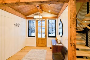 Interior - The Alley Bundle at Academy Place Private Hot Tub (Crested Butte)