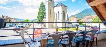 Le Roc du Cygne, charmant appartement 4 personnes à deux pas du lac