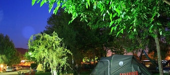 3- Bungalow Deluxe