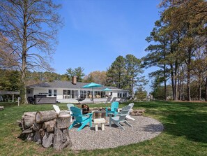 Property grounds - Minutes from Downtown St. Michaels | Guest House | Pool | Private Dock (St. Michaels)