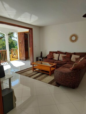 Living area - Jolie Maison Créole Vue Mer (Pointe-Noire)