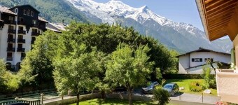 Edelweiss 3 Apartment - an apartment that sleeps 4 guests, parking, wifi