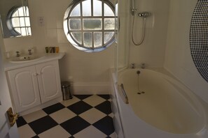 Bathroom - Botleigh Grange Hotel & Spa (Southampton)